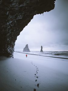 Preview wallpaper rock, snow, lonely, traces, walk