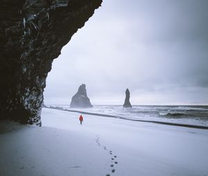 Preview wallpaper rock, snow, lonely, traces, walk