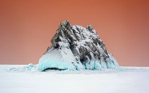 Preview wallpaper rock, snow, winter, minimalism