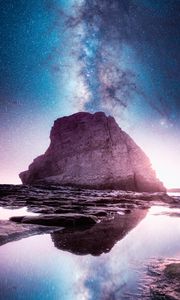 Preview wallpaper rock, starry sky, milky way, davenport, united states