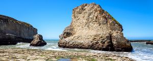 Preview wallpaper rock, stone, reefs, sea, landscape