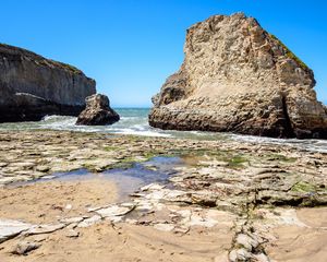 Preview wallpaper rock, stone, reefs, sea, landscape