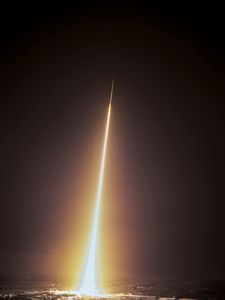 Preview wallpaper rocket, glow, light, sky