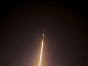 Preview wallpaper rocket, glow, light, sky