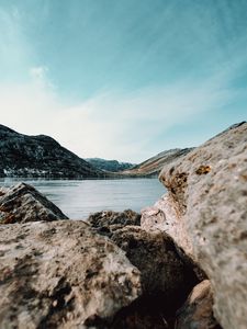 Preview wallpaper rocks, blocks, lake, horizon