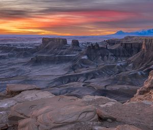 Preview wallpaper rocks, canyon, relief, nature, sunrise