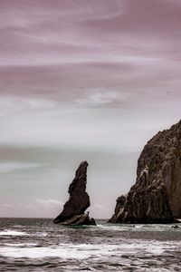 Preview wallpaper rocks, cliff, sea, waves, wavy