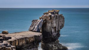 Preview wallpaper rocks, cliff, sea, landscape, horizon