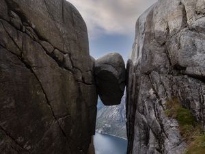 Preview wallpaper rocks, gorge, stone, nature, landscape