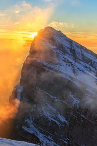 Preview wallpaper rocks, mountains, fog, sun