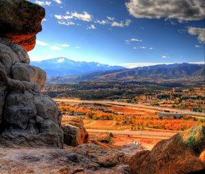 Preview wallpaper rocks, mountains, road, distance