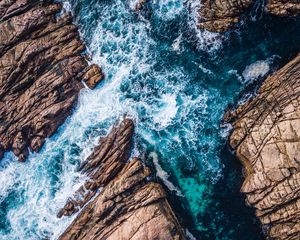 Preview wallpaper rocks, ocean, aerial view, waves, splash