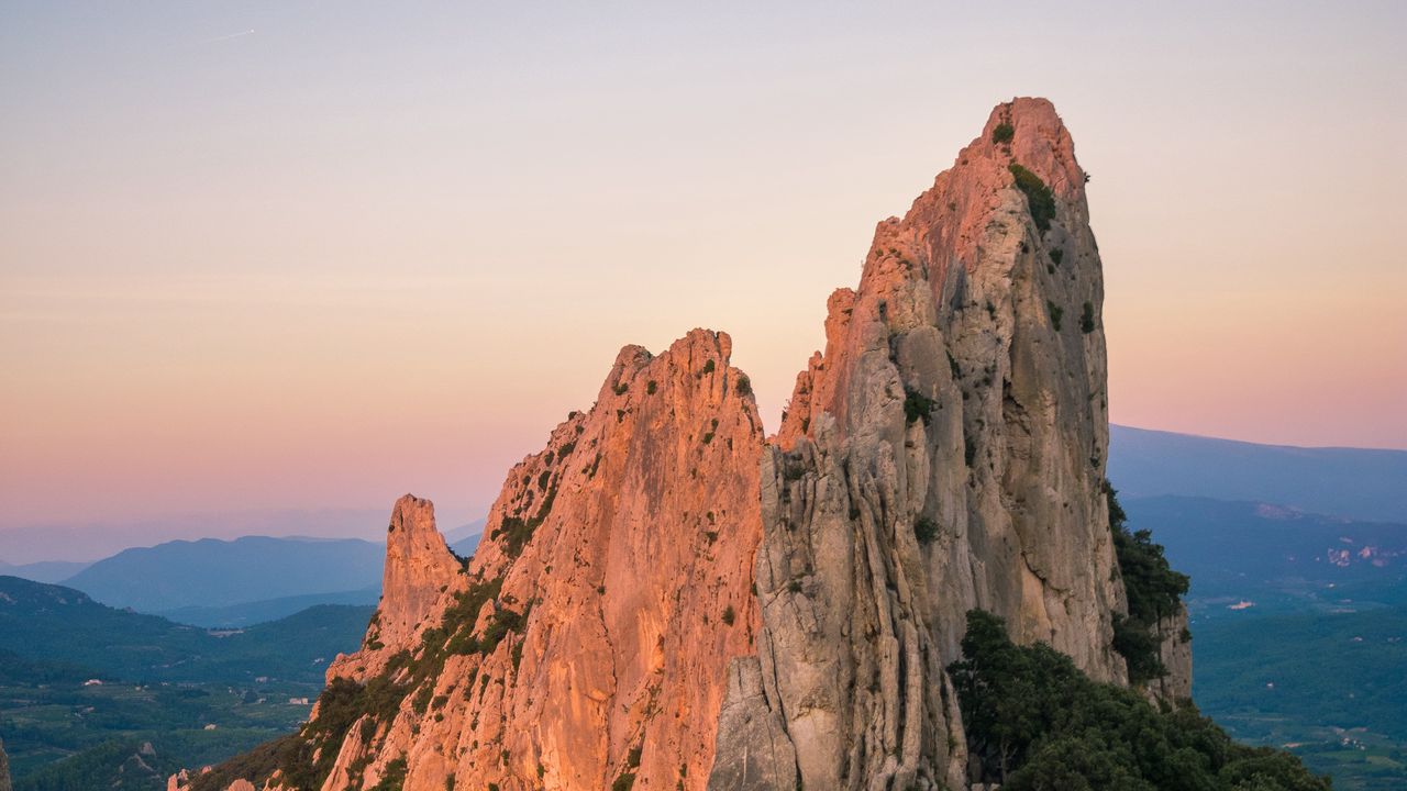 Wallpaper rocks, peak, relief, trees, sky