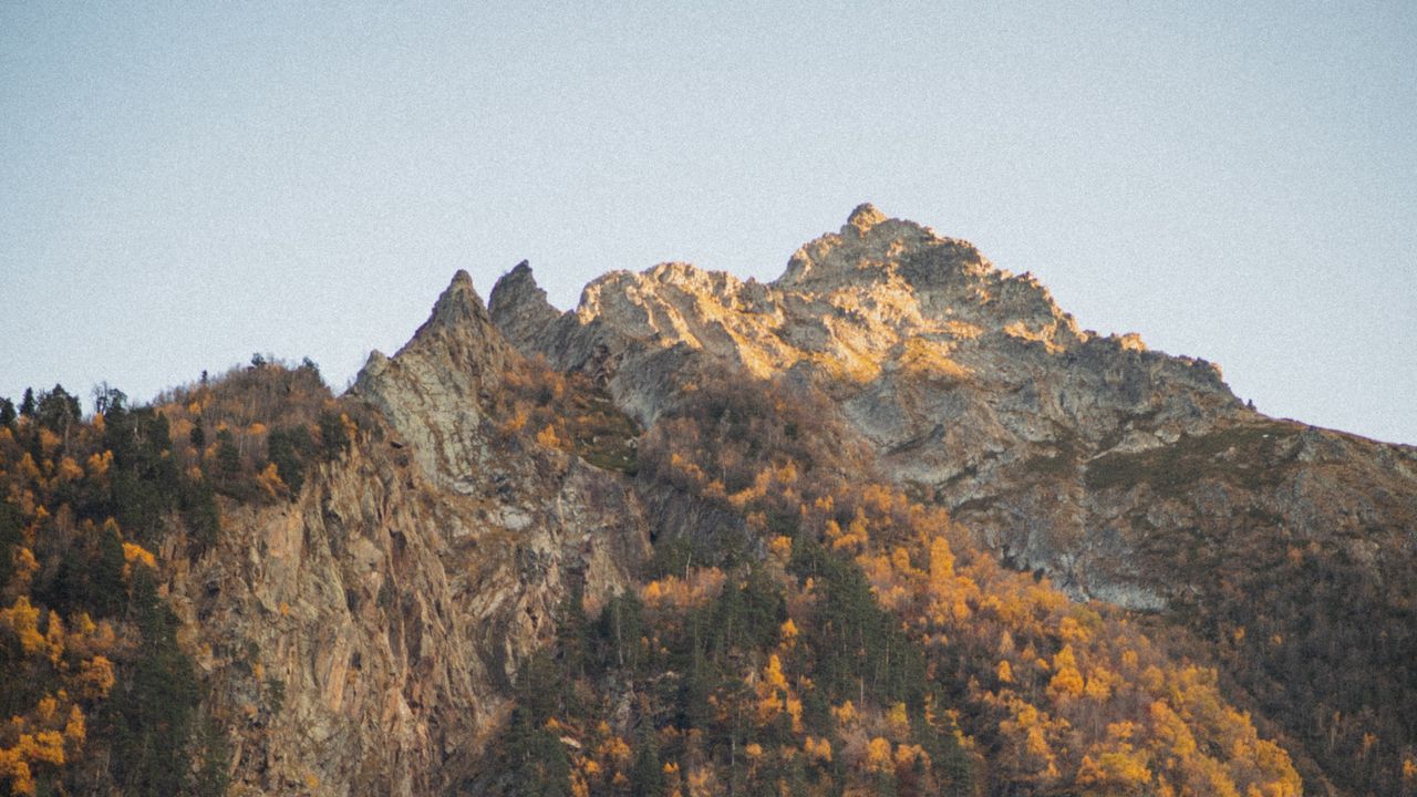 Wallpaper rocks, peak, trees, autumn