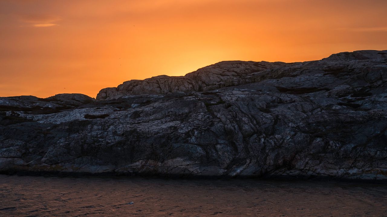 Wallpaper rocks, sea, glare, stones, sunset