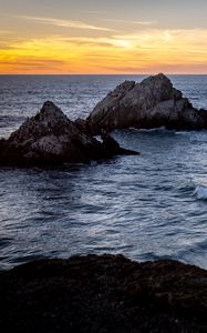 Preview wallpaper rocks, sea, horizon, landscape