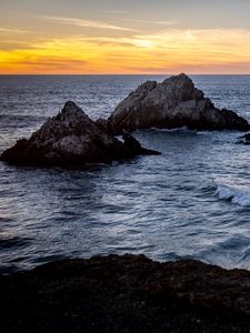 Preview wallpaper rocks, sea, horizon, landscape