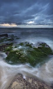 Preview wallpaper rocks, sea, horizon, moss