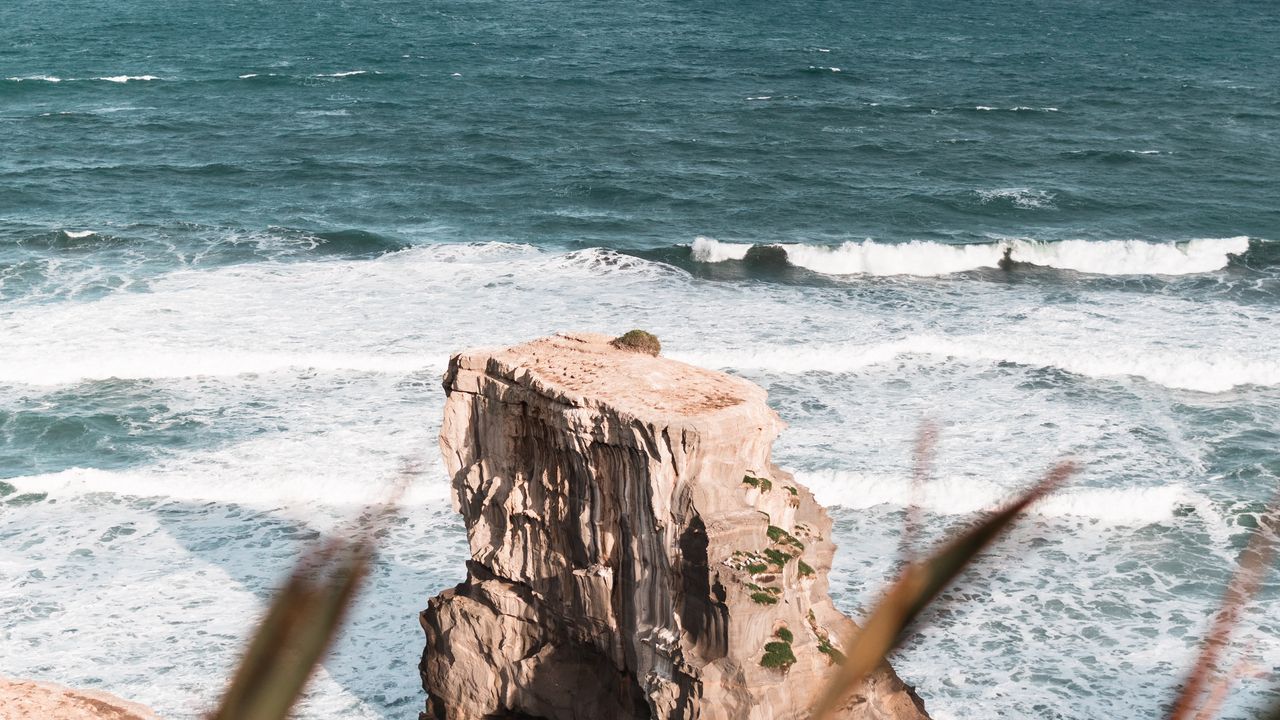 Wallpaper rocks, sea, horizon, sky