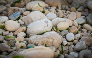 Preview wallpaper rocks, sea, moisture