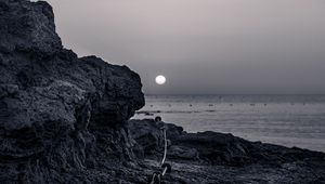 Preview wallpaper rocks, sea, moon, bw