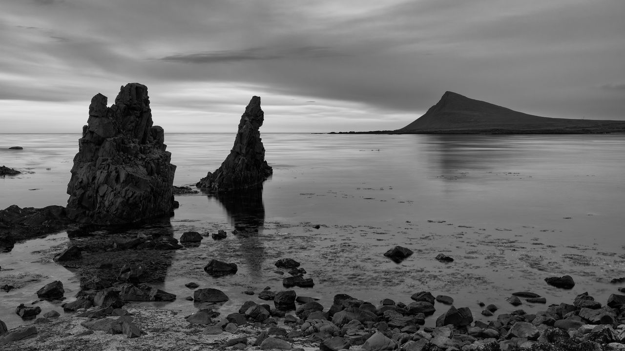 Wallpaper rocks, sea, nature, black and white