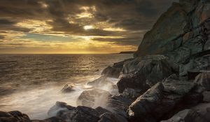 Preview wallpaper rocks, sea, splashes, nature