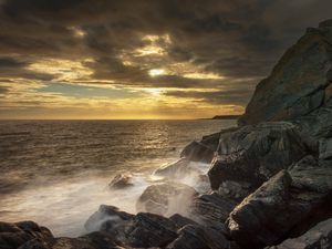 Preview wallpaper rocks, sea, splashes, nature