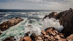 Preview wallpaper rocks, sea, splashes, waves
