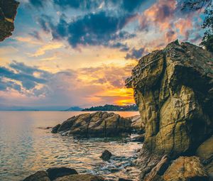 Preview wallpaper rocks, sea, stones, sunset