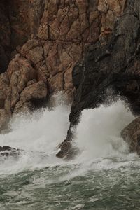 Preview wallpaper rocks, sea, waves, splashes, nature