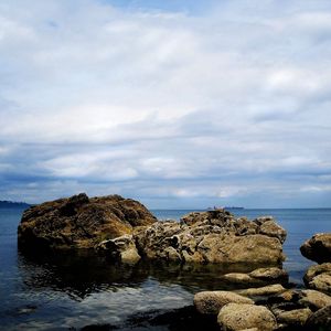 Preview wallpaper rocks, sky, sea, beautifully