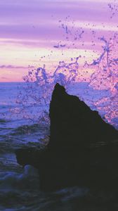 Preview wallpaper rocks, splash, sea, water, spray