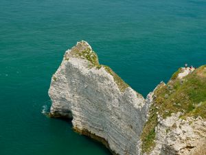 Preview wallpaper rocks, water, beach, grass, nature