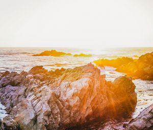 Preview wallpaper rocks, water, sea, sun