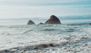 Preview wallpaper rocks, waves, beach, storm