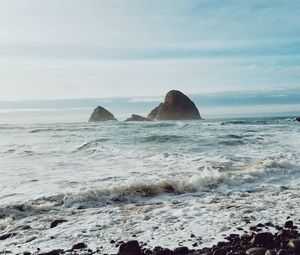 Preview wallpaper rocks, waves, beach, storm