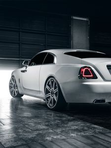 Preview wallpaper rolls royce, wraith, white, rear view