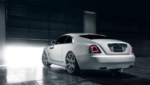 Preview wallpaper rolls royce, wraith, white, rear view