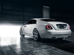 Preview wallpaper rolls royce, wraith, white, rear view