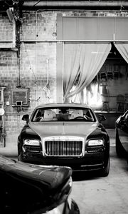 Preview wallpaper rolls-royce, car, black, black and white