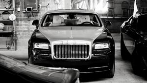 Preview wallpaper rolls-royce, car, black, black and white