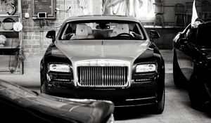 Preview wallpaper rolls-royce, car, black, black and white