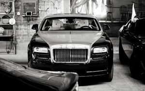 Preview wallpaper rolls-royce, car, black, black and white