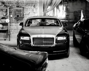 Preview wallpaper rolls-royce, car, black, black and white