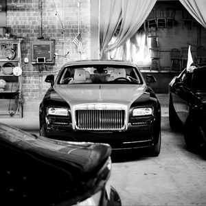 Preview wallpaper rolls-royce, car, black, black and white