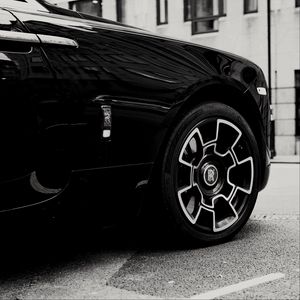 Preview wallpaper rolls-royce, car, black, wheel, black and white