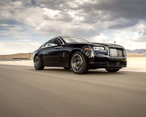 Preview wallpaper rolls-royce, wraith, movement, side view