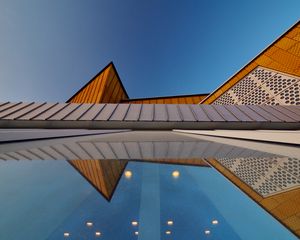 Preview wallpaper roof, building, architecture, water, reflection