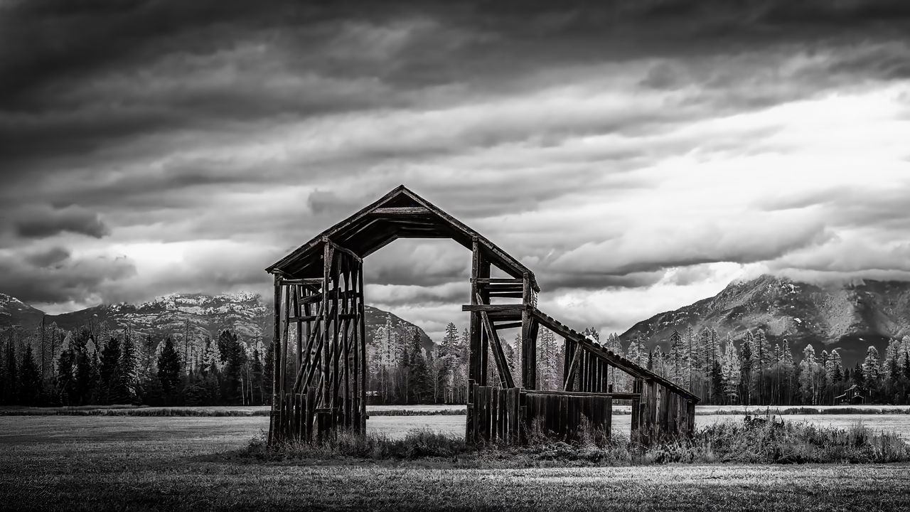 Wallpaper roof, wooden, building, sky, bw